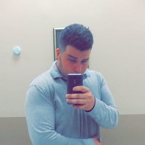 Meet your Posher, Nicholas